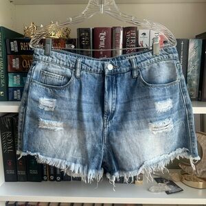 BlankNYC denim wedge shorts